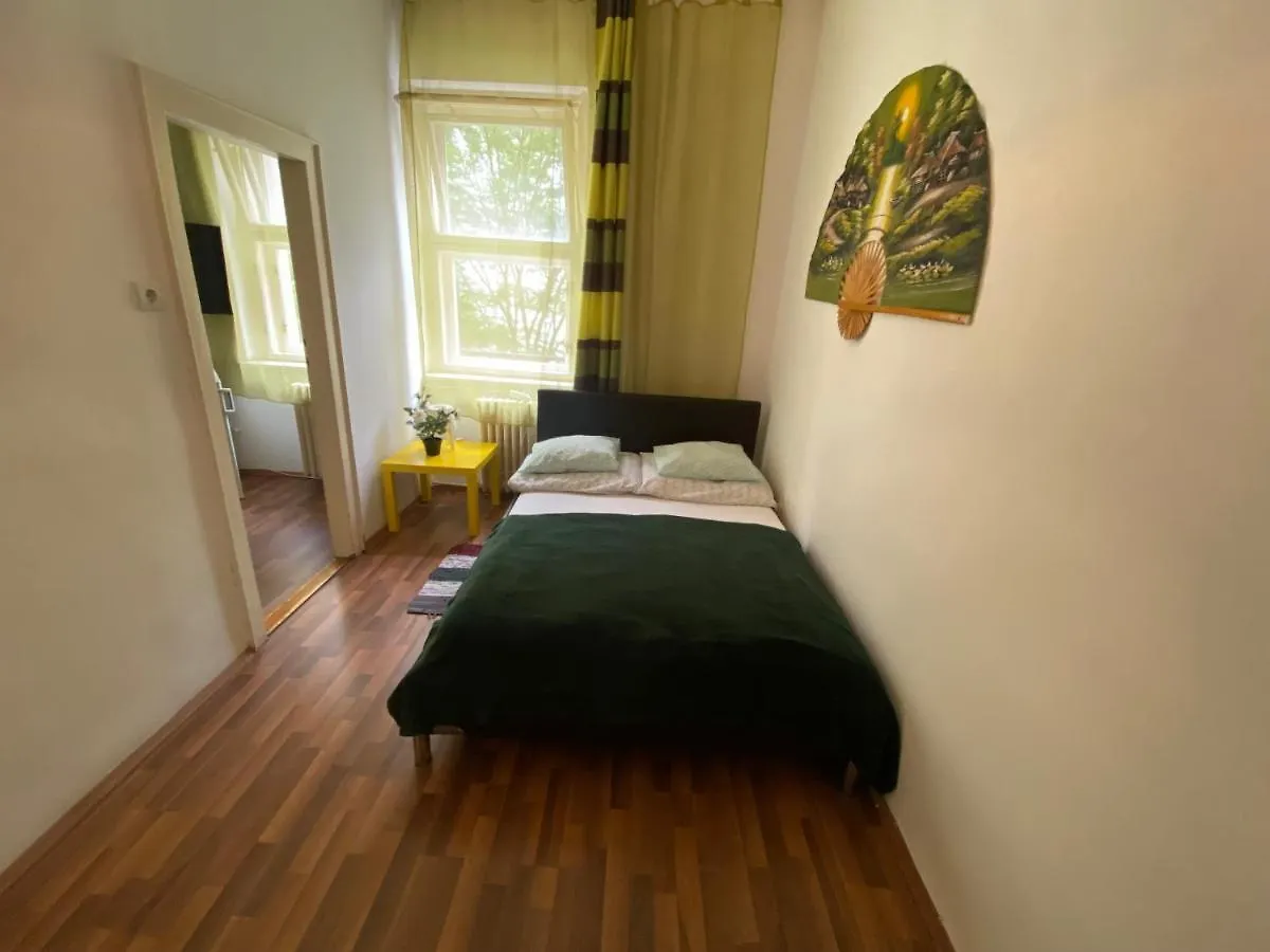 Homestay Monolit Budapest Center Guesthouse